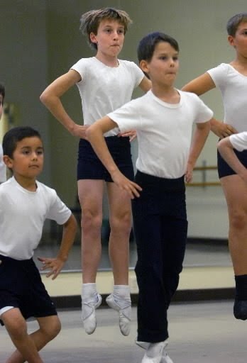 niño ballet